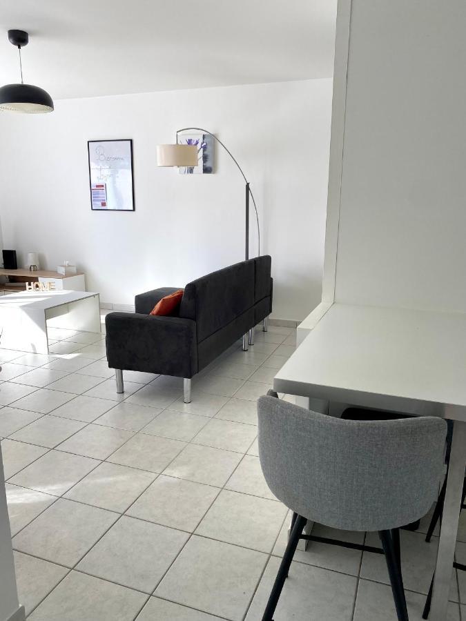 Appartement Residence Quartier Vilette Paul Bert Box Garage Lião Exterior foto